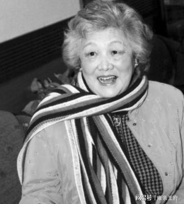 旺财28官方网站-08年章含之逝世,临终前留下遗言,洪晃因何说:妈妈是个聪明人?